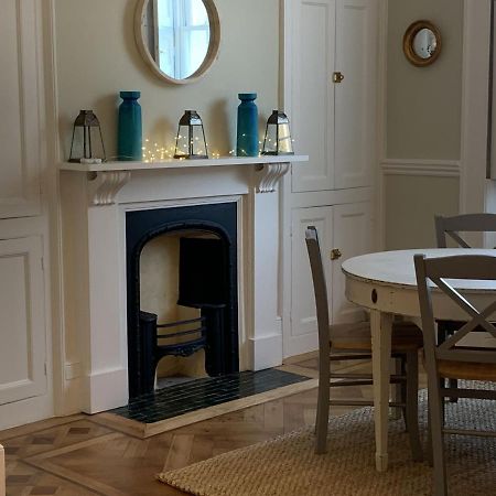 Villa The Westgate à Charmouth Extérieur photo