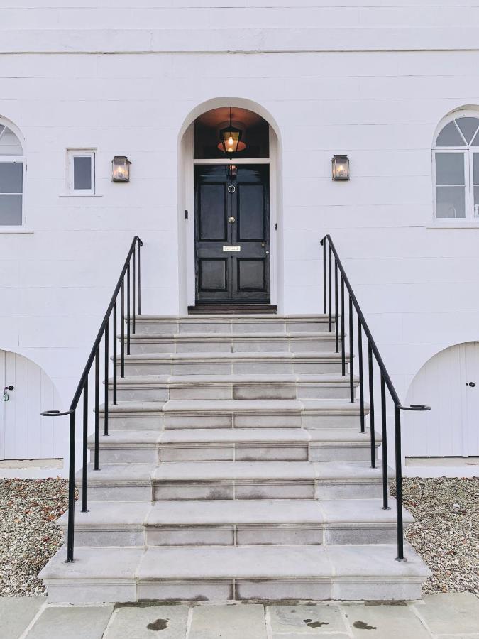Villa The Westgate à Charmouth Extérieur photo